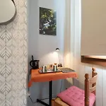 Le Des Beuquillons 住宿加早餐酒店 3*